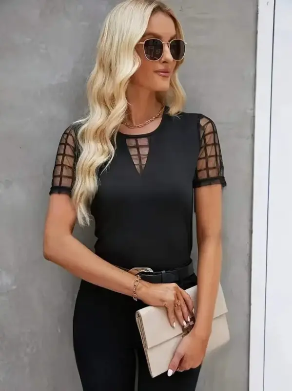 Women's Short Sleeve Low-Cut Droplet Net Tulle Detailed Viscose Blouse - 2