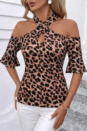 Women's Short Sleeve Off-Shoulder Front Cross Detail Interlock Blouse - BÜYÜKBEDENIZ (1)