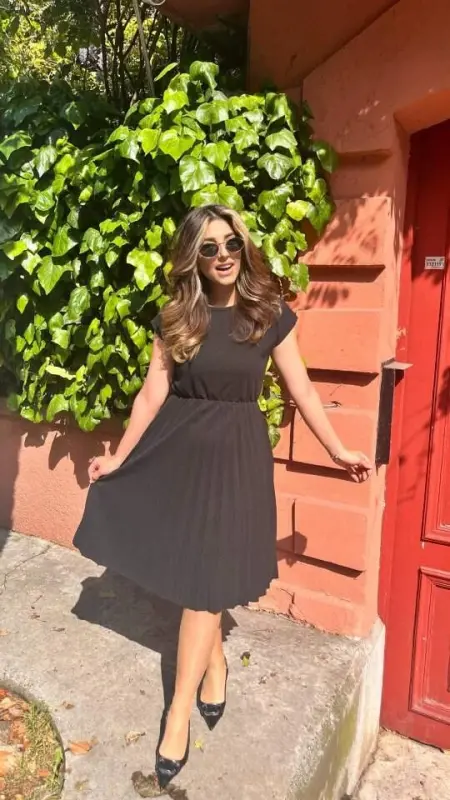 Women's Short Sleeve Open Neck Elastic Waist Pleated Short Imported Crepe Dress - BÜYÜKBEDENIZ