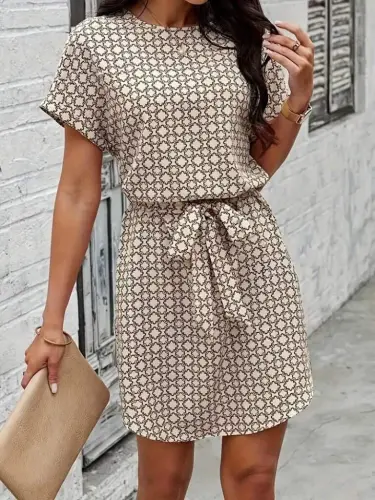 Women's Short Sleeve Round Neck Belted Geometric Patterned Supreme Dress - 4