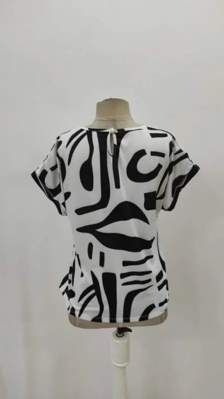 Women's Short Sleeve Round Neck Patterned Supima Blouse - 7