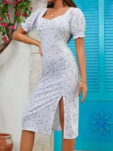 Women's Short Sleeve Smocked Neckline Elastic Sleeve Floral Print Dress - 3