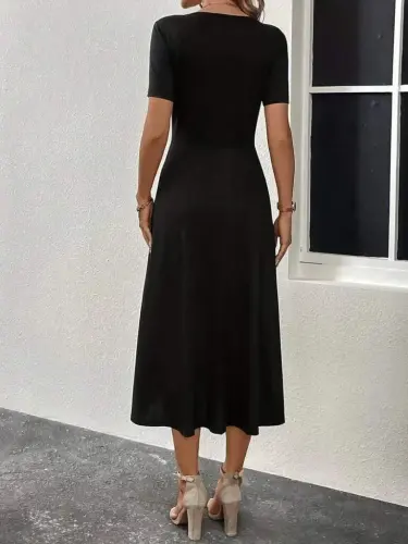 Women's Short Sleeve V-Neck Button-Down Slit Midi Viscose Dress - 3