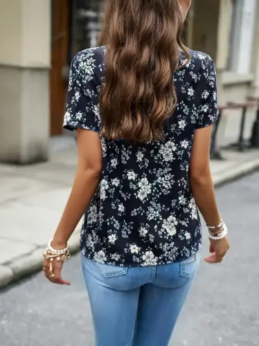 Women's Short Sleeve V Neck Floral Print Supreme Blouse - BÜYÜKBEDENIZ (1)