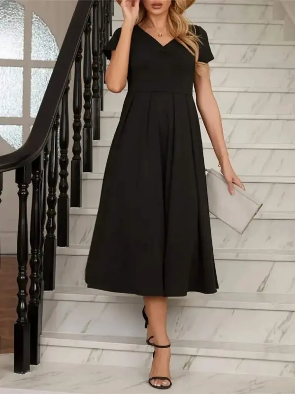 Women's Short Sleeve V-Neck Front Pleated Midi Crinkle Crepe Dress - 2