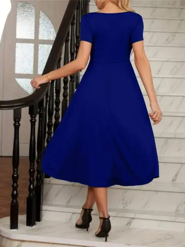 Women's Short Sleeve V-Neck Front Pleated Midi Crinkle Crepe Dress - 4