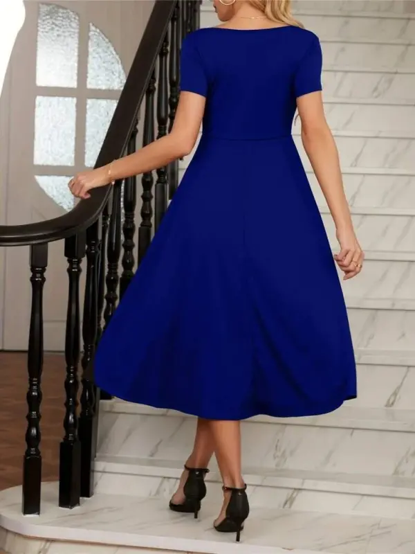 Women's Short Sleeve V-Neck Front Pleated Midi Crinkle Crepe Dress - 4