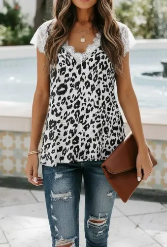 Women's Short Sleeve V-Neck Lace Supima Blouse - 2