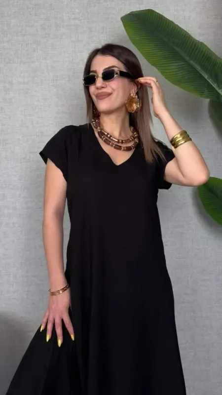 Women's Short Sleeve V-Neck Loose Maxi Dress - 4