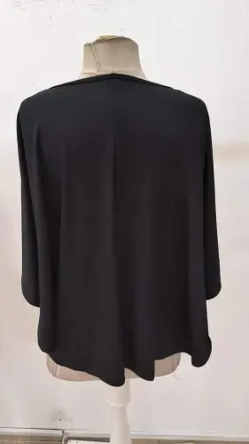 Women's Short Sleeve V-Neck Loose Viscose Blouse - 9