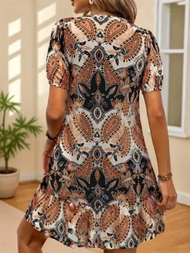 Women's Short Sleeve V-Neck Patterned Short Single Jersey Dress - 6