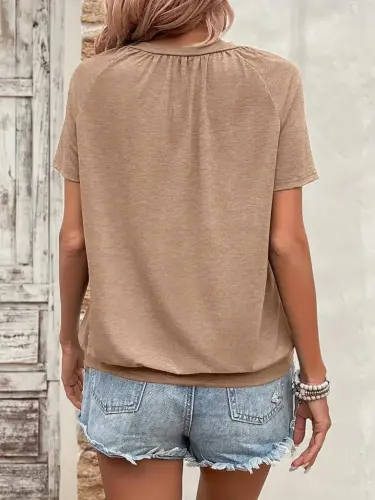 Women's Short Sleeve V-Neck Ruched Detail Viscose Blouse - 3