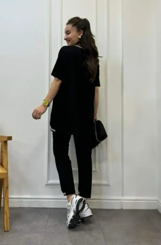 Women's Short Sleeve V-Neck Two Thread Blouse and Pants Set - 18