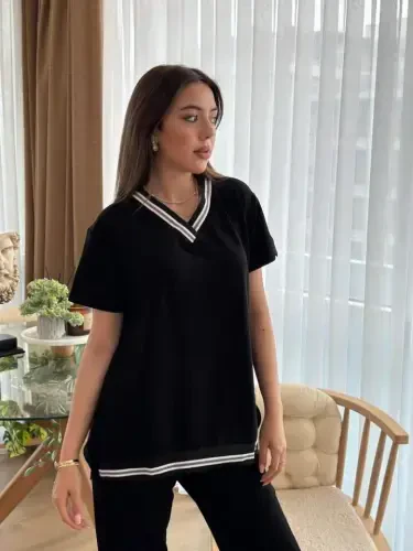 Women's Short Sleeve V-Neck Two Thread Blouse and Pants Set - 2