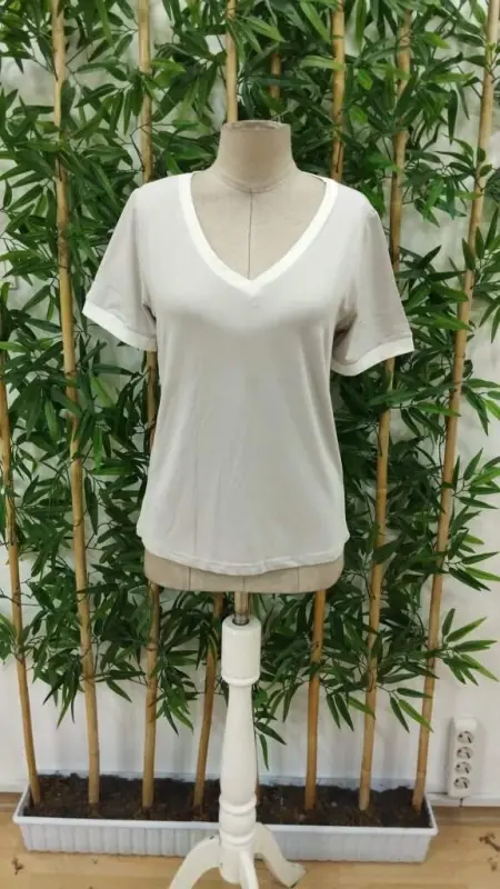 Women's Short Sleeve V Neck Viscose Blouse - 4