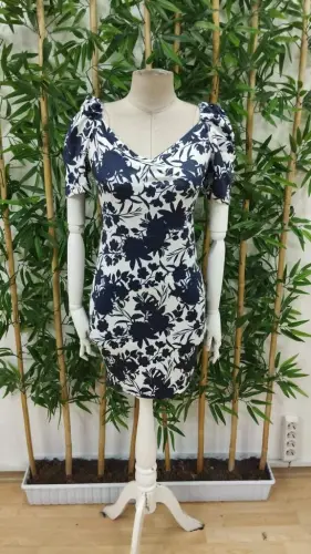 Women's Short Sleeve Wrap V-Neck Floral Print Supima Dress - 4