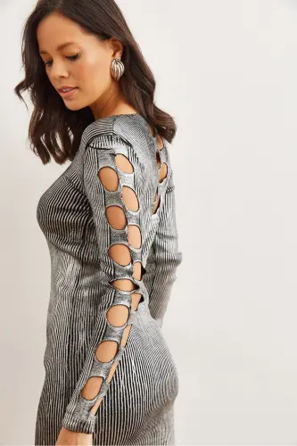 Women's Silver V Neck Back and Arm Detailed Metallic T - 1