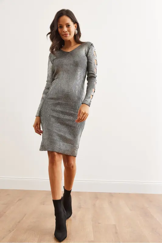 Women's Silver V Neck Back and Arm Detailed Metallic T - 2