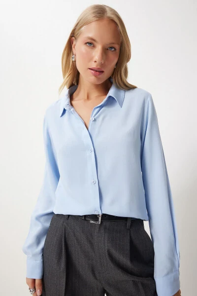 Women's Sky Blue Relaxed Fit Viscose Shirt TO00153 - Happiness İstanbul (1)