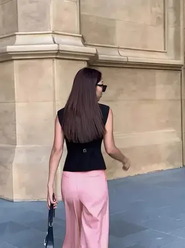 Women's Sleeveless Button-front Satin Vest - 4