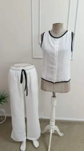 Women's Sleeveless Button-Front Vest and Trousers Two-Piece Set - 6