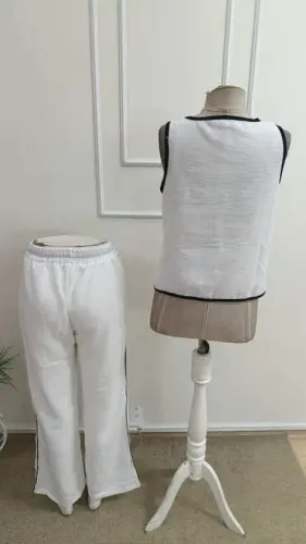 Women's Sleeveless Button-Front Vest and Trousers Two-Piece Set - 7