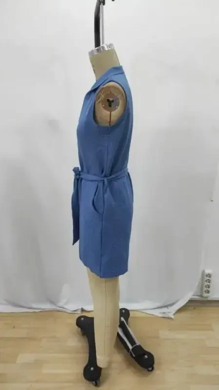 Women's Sleeveless Collared Buttoned Belted Short Linen Jumpsuit - 7