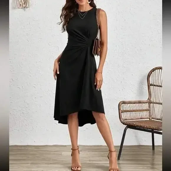 Women's Sleeveless Crew Neck Gathered Asymmetrical Cut Detailed Shimmer Crepe Dress - 3