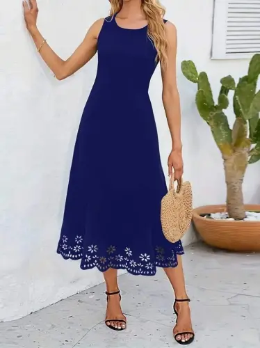 Women's Sleeveless Laser Cut Hem Floral Pattern Midi Imported Crepe Dress - 3