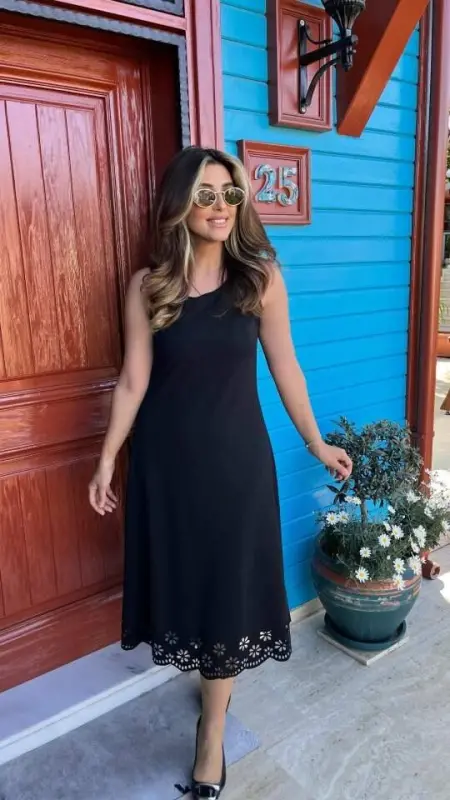 Women's Sleeveless Laser Cut Hem Floral Patterned Midi Length Shimmer Crepe Dress - 2