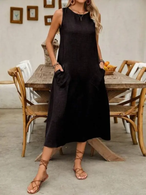 Women's Sleeveless Round Neck Flared Long Dress with Pockets - 2