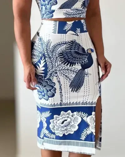 Women's Sleeveless Round Neck Floral Patterned Süprem Crop and Slit Skirt Set - 3