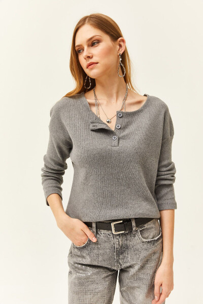 Women's Smoked Button Thistle Loose Cardigan KZK-19000721 - OLALOOK (1)