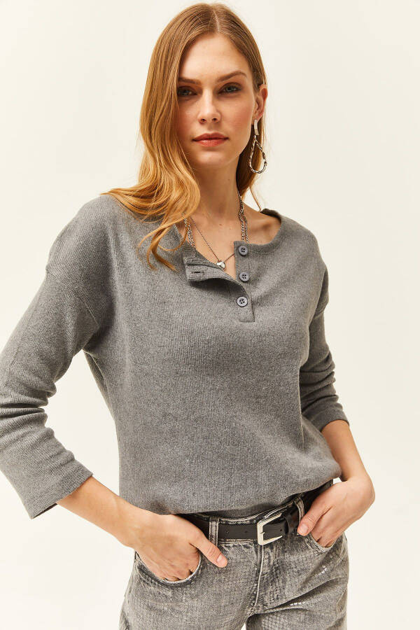 Women's Smoked Button Thistle Loose Cardigan KZK-19000721 - 4