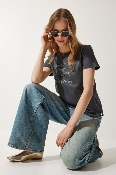 Women's Smoked Print 100% Cotton Knitted T-Shirt WO00036 - HAPPINESS İSTANBUL (1)