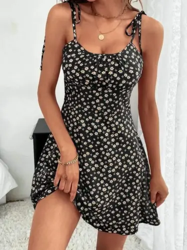 Women's Spaghetti Strap Lace-Up Floral Print Sundress - 1