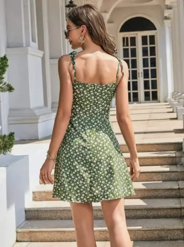 Women's Spaghetti Strap Lace-Up Floral Print Sundress - 3