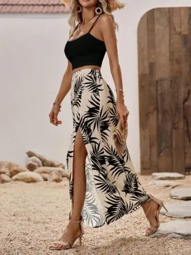 Women's Spaghetti Strap Round Neck Short Viscose Blouse and Patterned Slit Supreme Skirt Two-Piece Set - 3