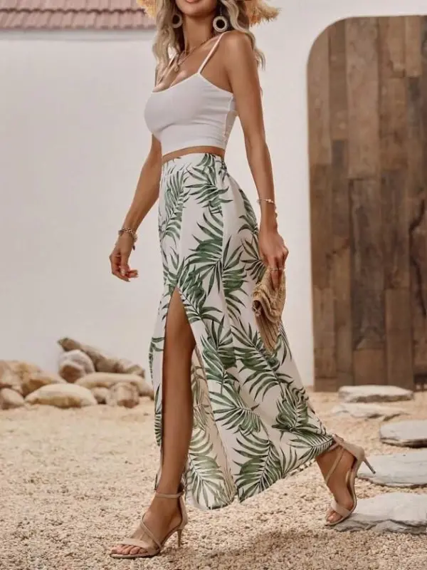 Women's Spaghetti Strap Round Neck Short Viscose Blouse And Patterned Slit Supreme Skirt Two-Piece Set - 3