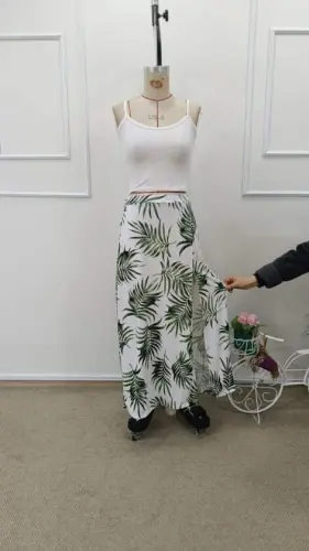 Women's Spaghetti Strap Round Neck Short Viscose Blouse And Patterned Slit Supreme Skirt Two-Piece Set - 6