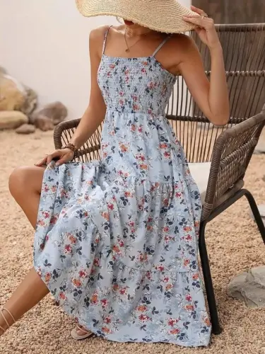 Women's Spaghetti Strap Wide V-Neck Patterned Long Süprem Dress - 1