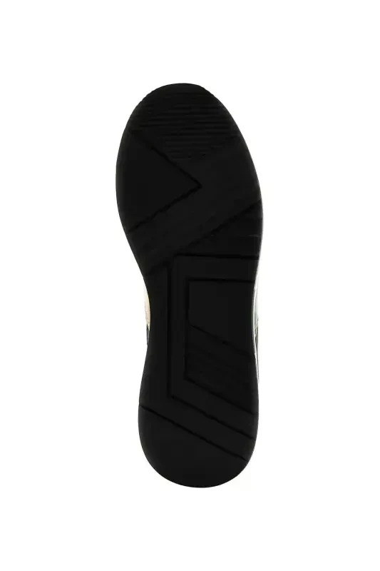 Women's Sports Shoes - 5