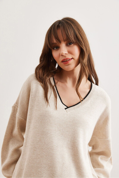 Women's Stone-Collar Detailed Striped Thick Knit Sweater KZK-19000924 - 5