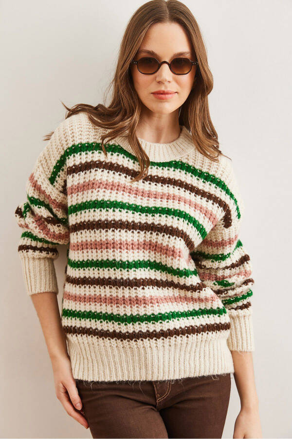 Women's Stone Color Striped Knitwear Sweater with Thick Soft Texture KZK-19000917 - 2