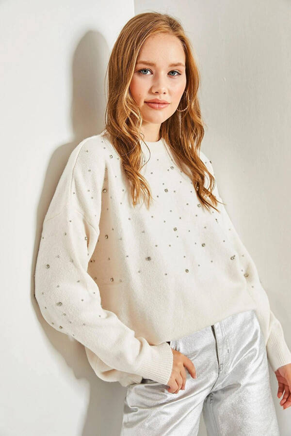 Women's Stone Embroidered Knit Sweater - 15