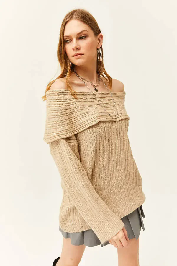 Women's Stone Madonna Neckline Lace Loose Knitted Sweater KZK-19000732 - 4