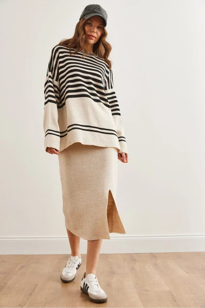 Women's Stone Top Sweater Bottom Slit Skirt Knitwear Set TKM-19000321 - OLALOOK (1)