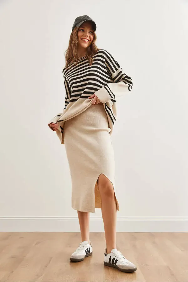 Women's Stone Top Sweater Bottom Slit Skirt Knitwear Set TKM-19000321 - 6