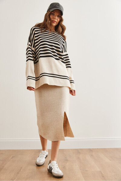 Women's Stone Top Sweater Bottom Slit Skirt Knitwear Set TKM-19000321 - 11
