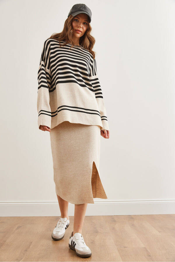 Women's Stone Top Sweater Bottom Slit Skirt Knitwear Set TKM-19000321 - 11